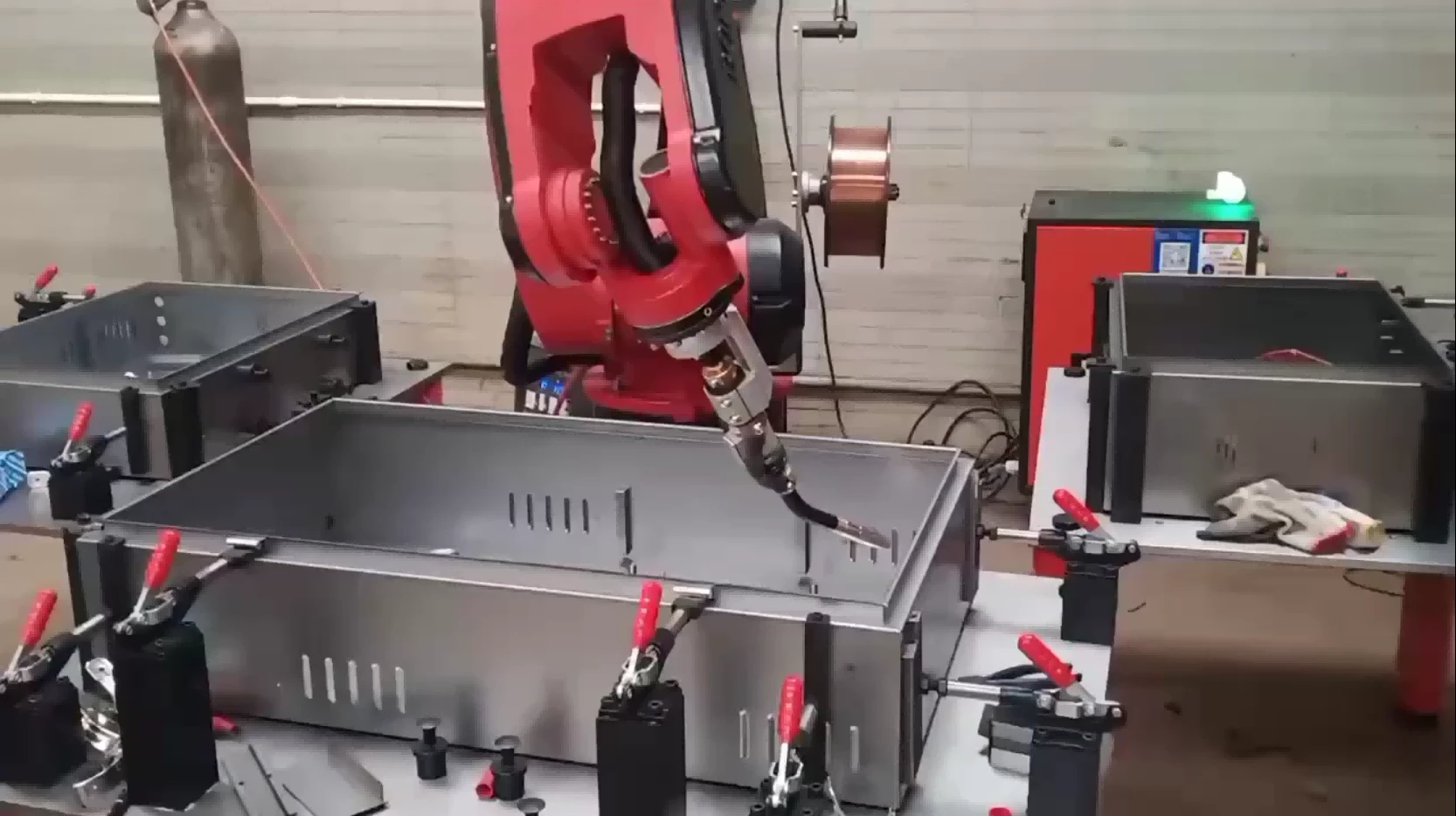 welding robot